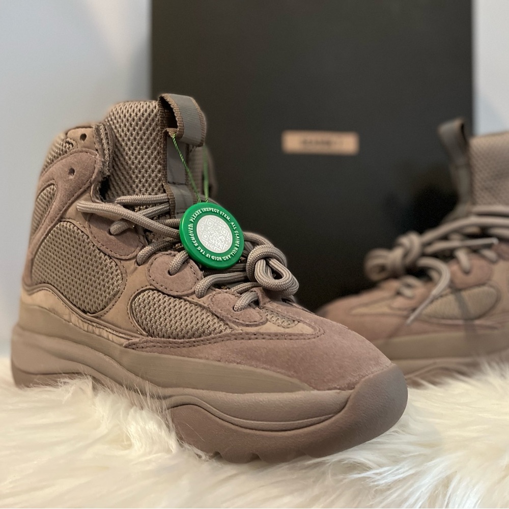 Adidas Yeezy Desert Boot in Cinder